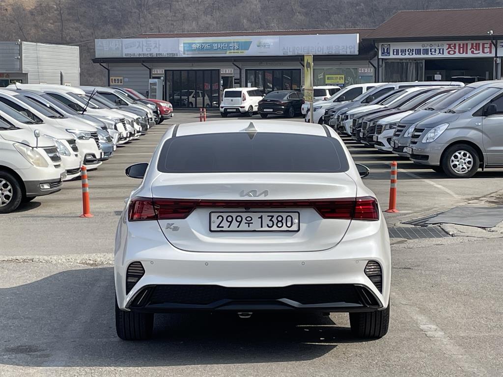 Kia K3 1.6 Gasoline Signature 6