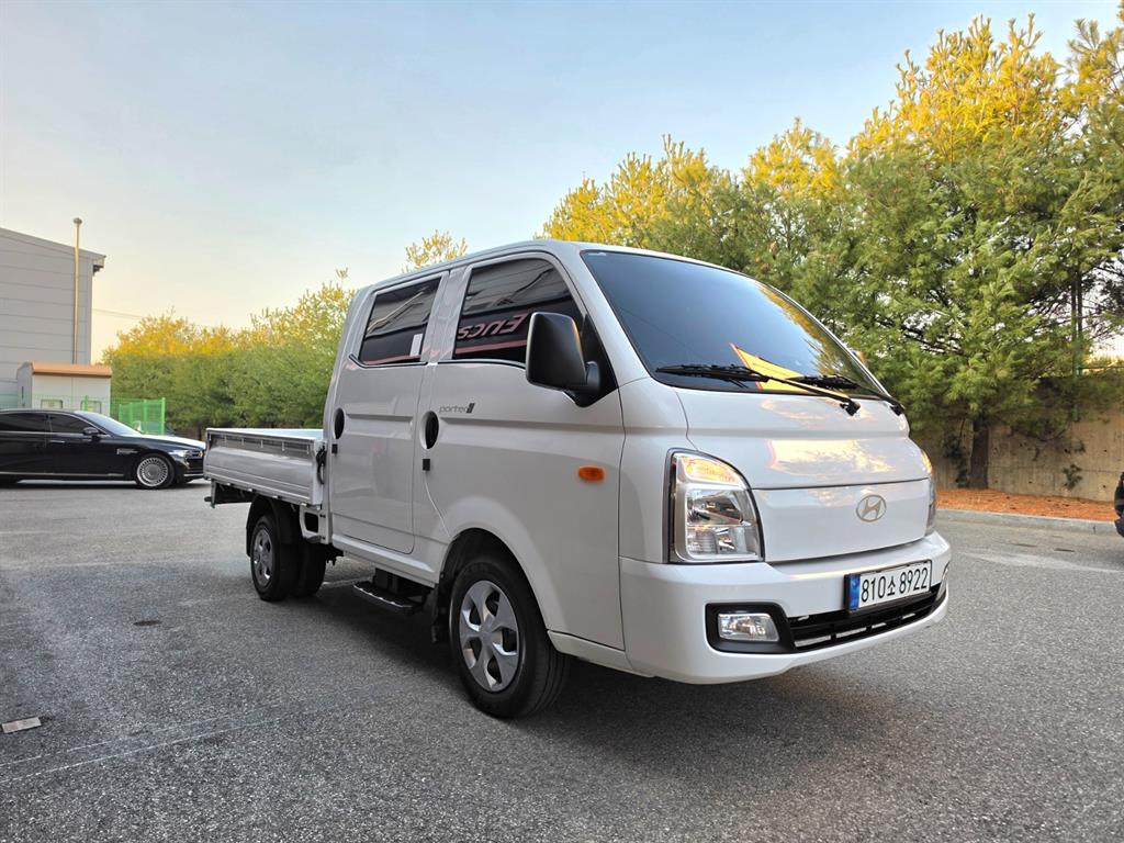 Hyundai Porter Double Cab/ Long Wheelbase/ 2WD Style 3
