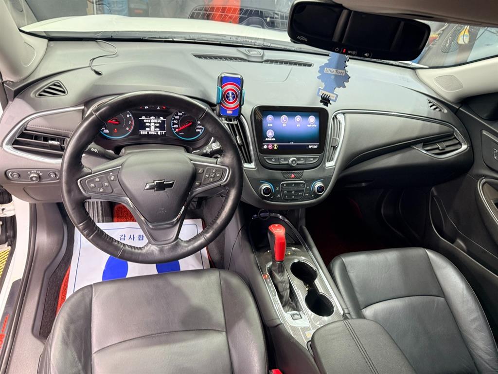 Chevrolet Malibu Gasoline 1.3 E- Turbo LT Deluxe 8