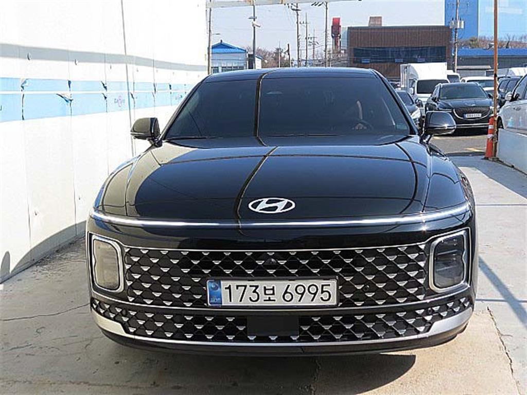 Hyundai Grandeur Exclusive