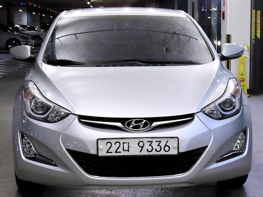 Hyundai Avante 1.6 GDI Modern 3