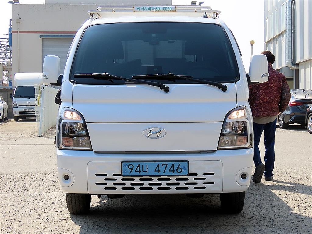 현대 포터2 1톤 카고 전기 - 중고 트럭 매물 이미지