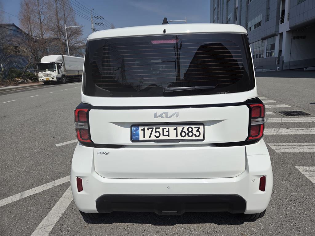 Kia Ray Signature 5