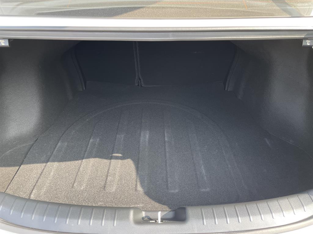 Kia K3 1.6 Gasoline Signature 8