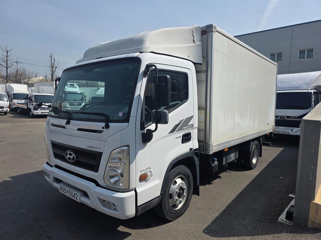 현대 올뉴마이티 2.5톤 냉동탑 - 중고 트럭 매물 이미지