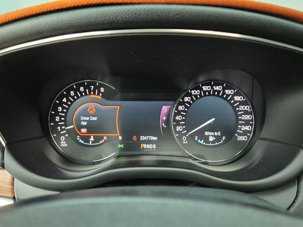 Lincoln MKC 2.0 AWD 8