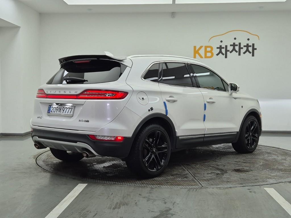 Lincoln MKC 2.0 AWD 5