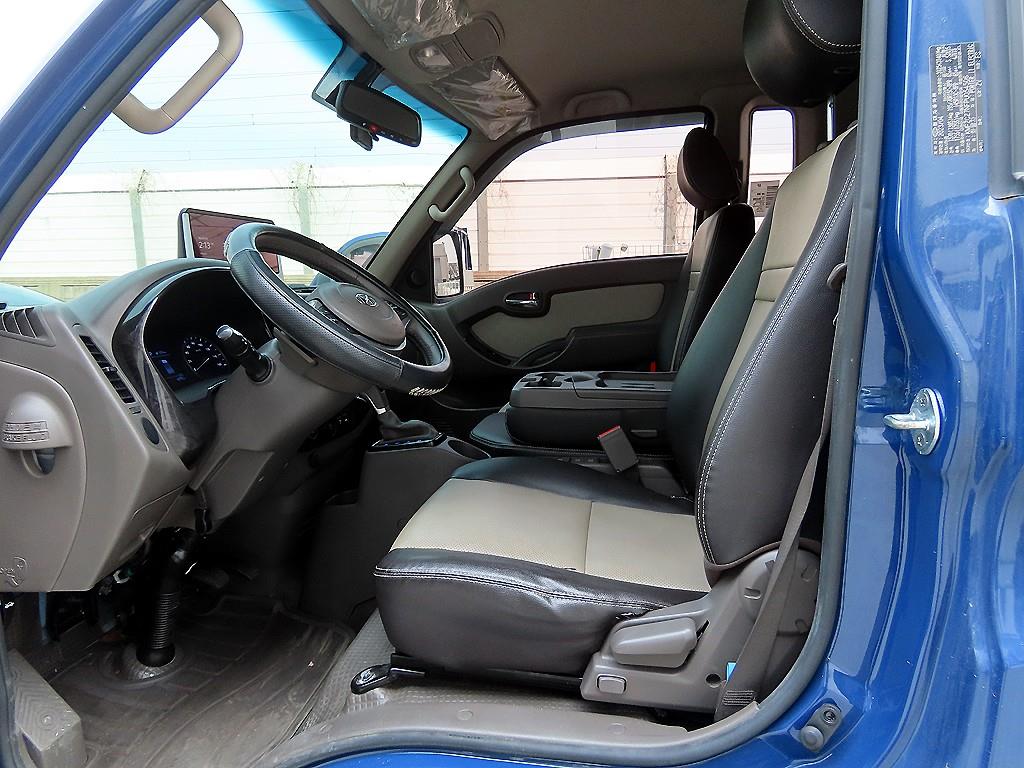 Hyundai Porter 1.0 Ton/ Super Cab/ Long Wheelbase 8