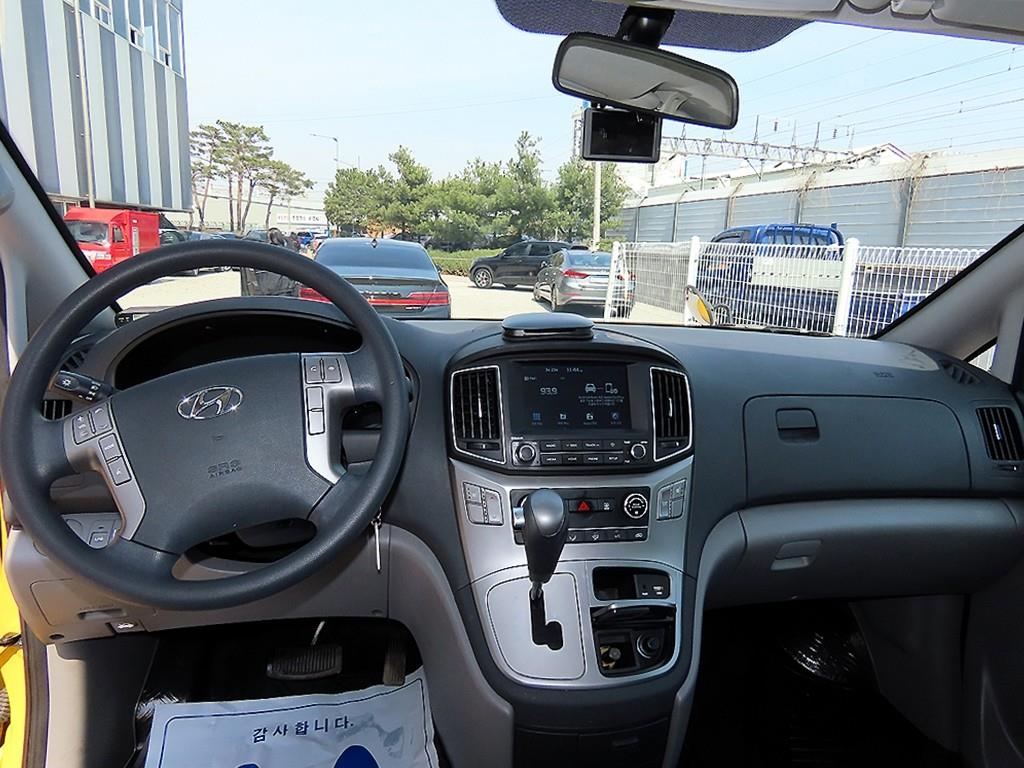Hyundai Starex LPi 9