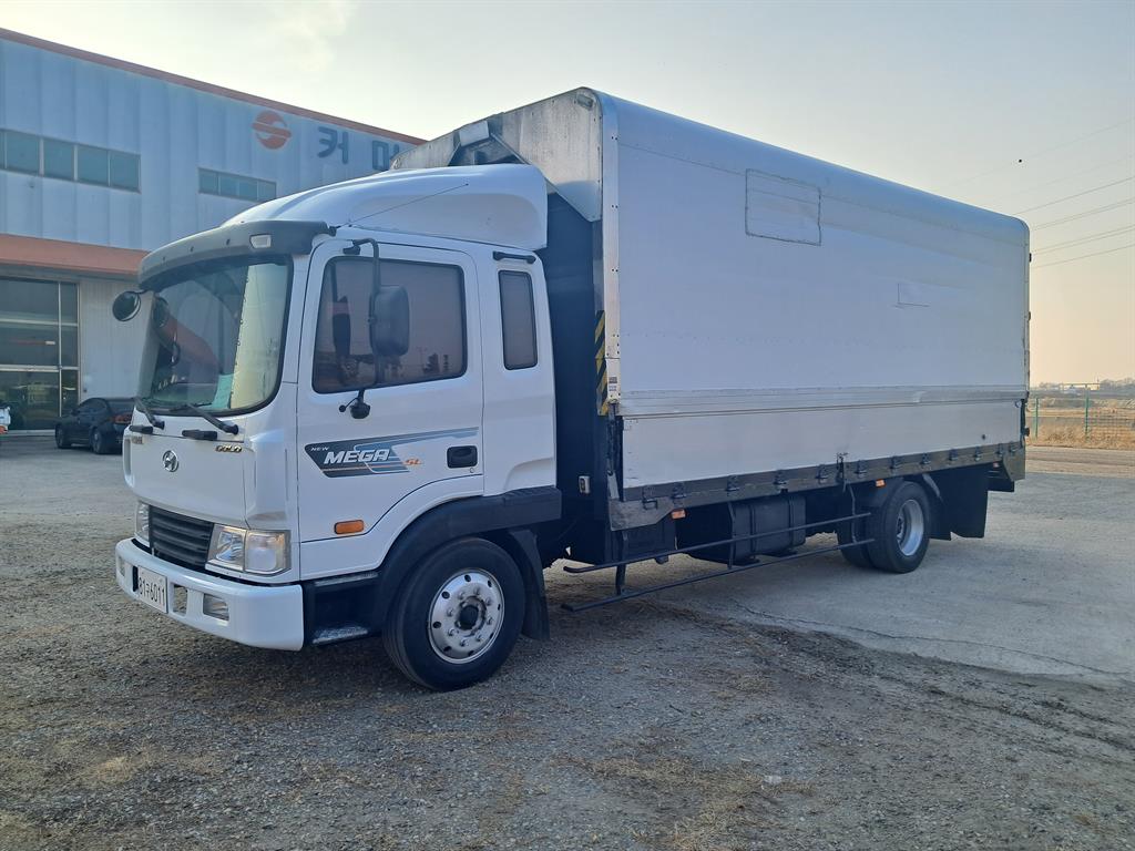 현대 메가트럭 윙바디 5톤 수동 - 중고 트럭 매물 이미지