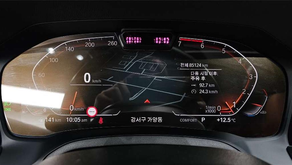 BMW 3 Series 320i M Sport 9