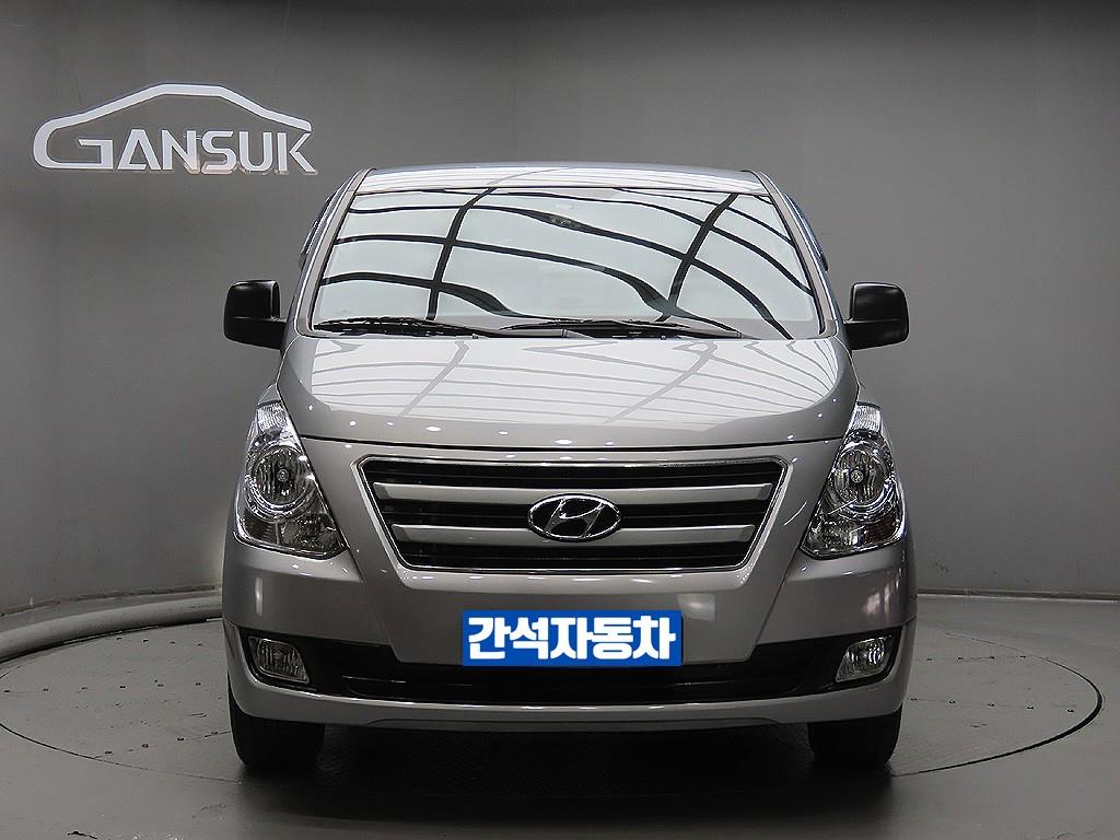 Hyundai Starex Wagon Smart