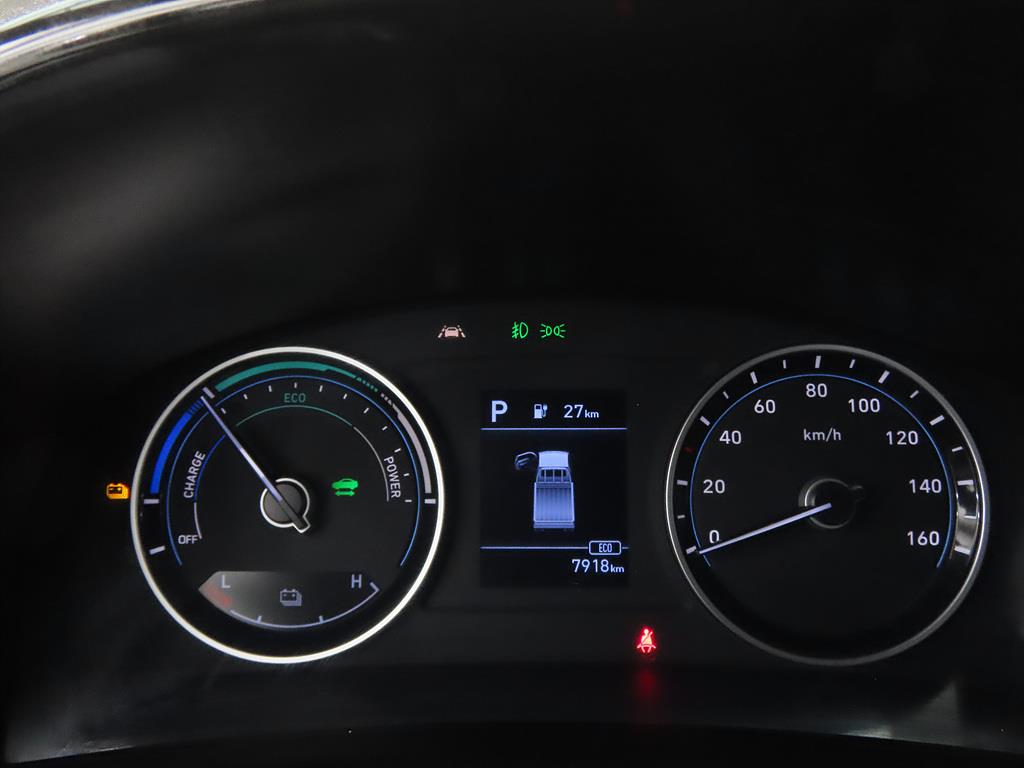 Hyundai Porter 1.0 Ton/ Super Cab/ Long Wheelbase/ Premium Special 9