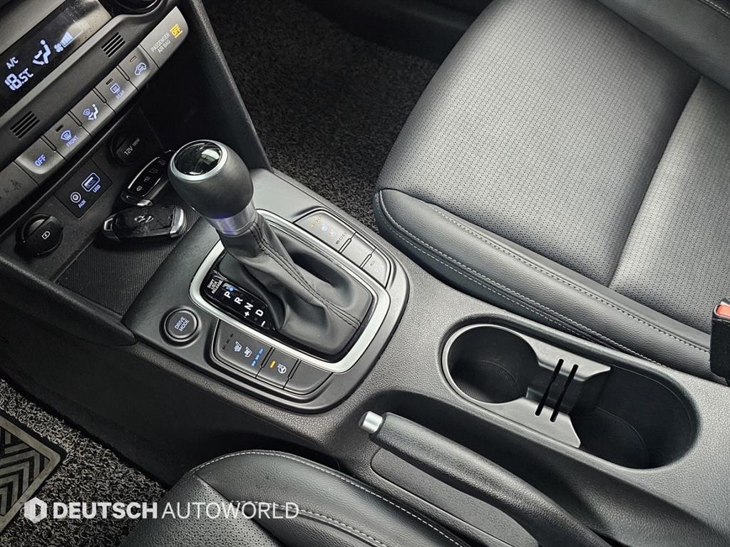 Hyundai Kona 1.6 Turbo 2WD Premium 10