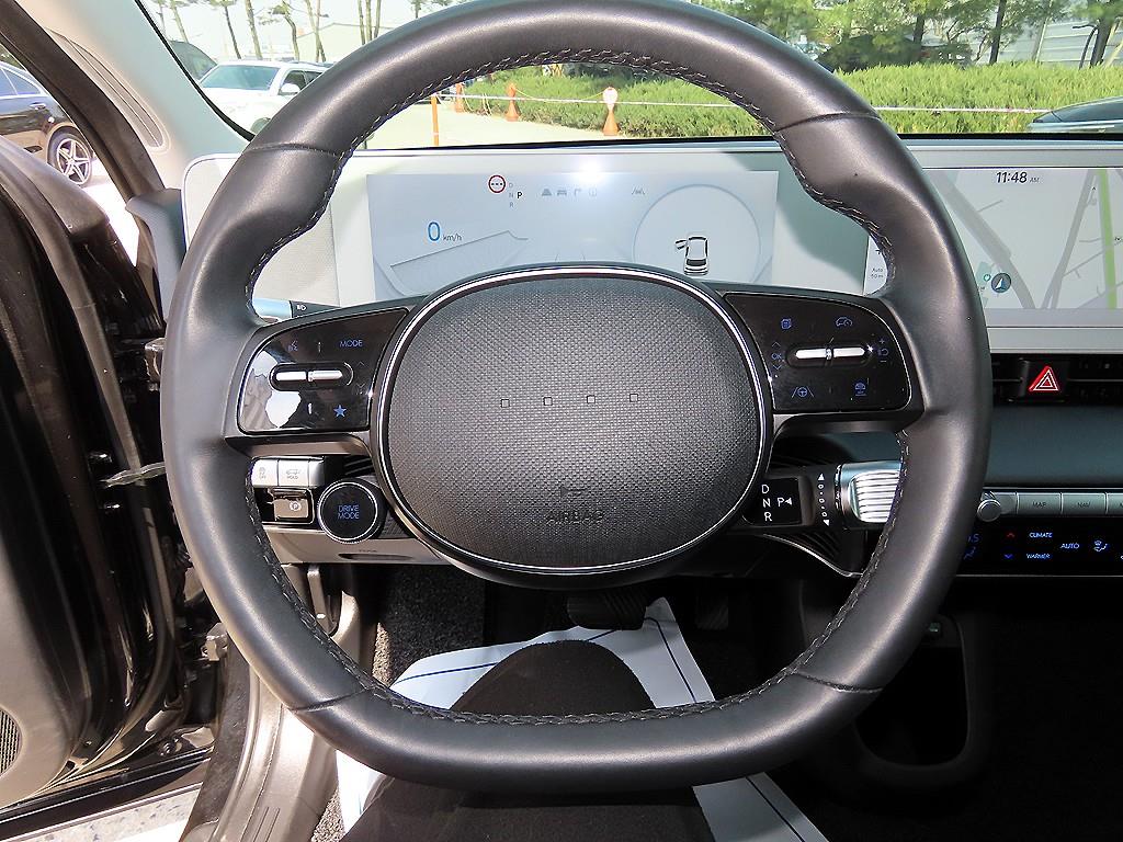 Hyundai IONIQ Long Range Exclusive 9