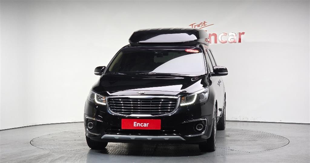 Kia Carnival Diesel High Limousine Prestige 4