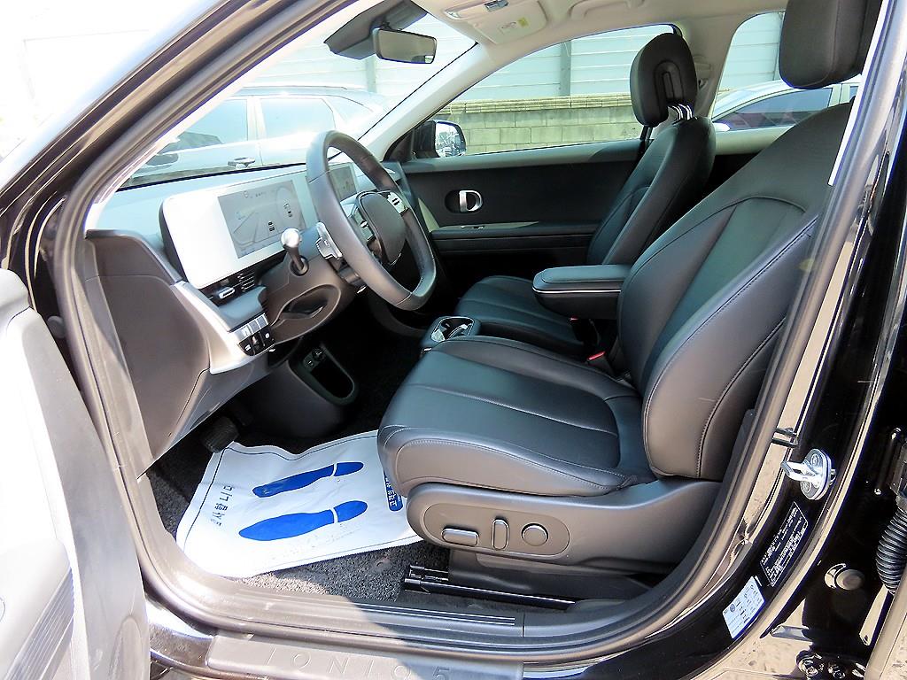Hyundai IONIQ Long Range Exclusive 6