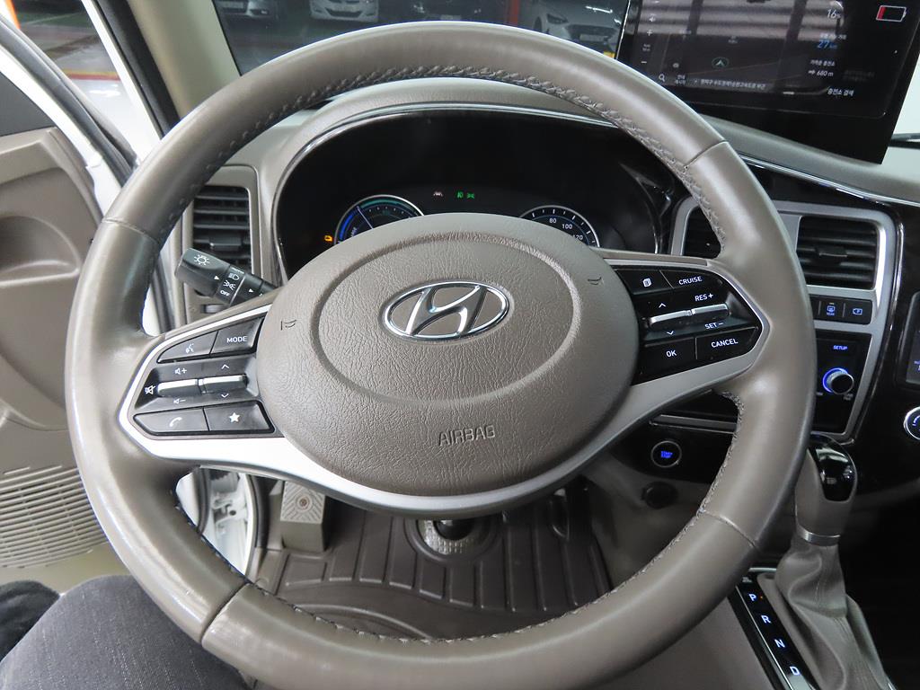 Hyundai Porter 1.0 Ton/ Super Cab/ Long Wheelbase/ Premium Special 8