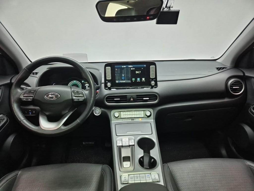 Hyundai Kona Premium 7