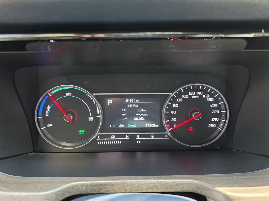 Kia Sorento HEV 1.6 2WD Noblesse 5