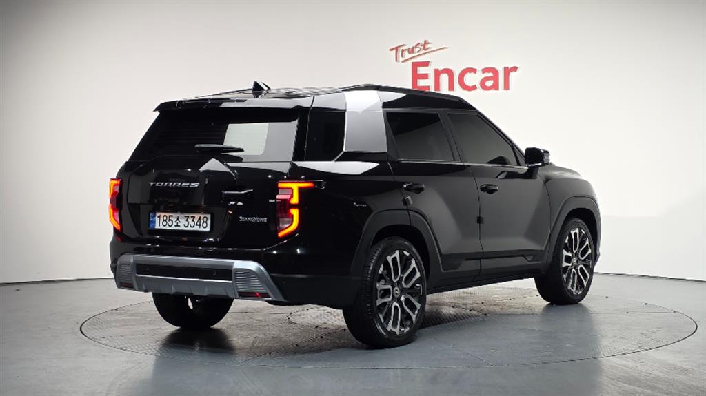 KG Mobility (Ssangyong) Torres 1.5 GDI-T 4WD T7 3