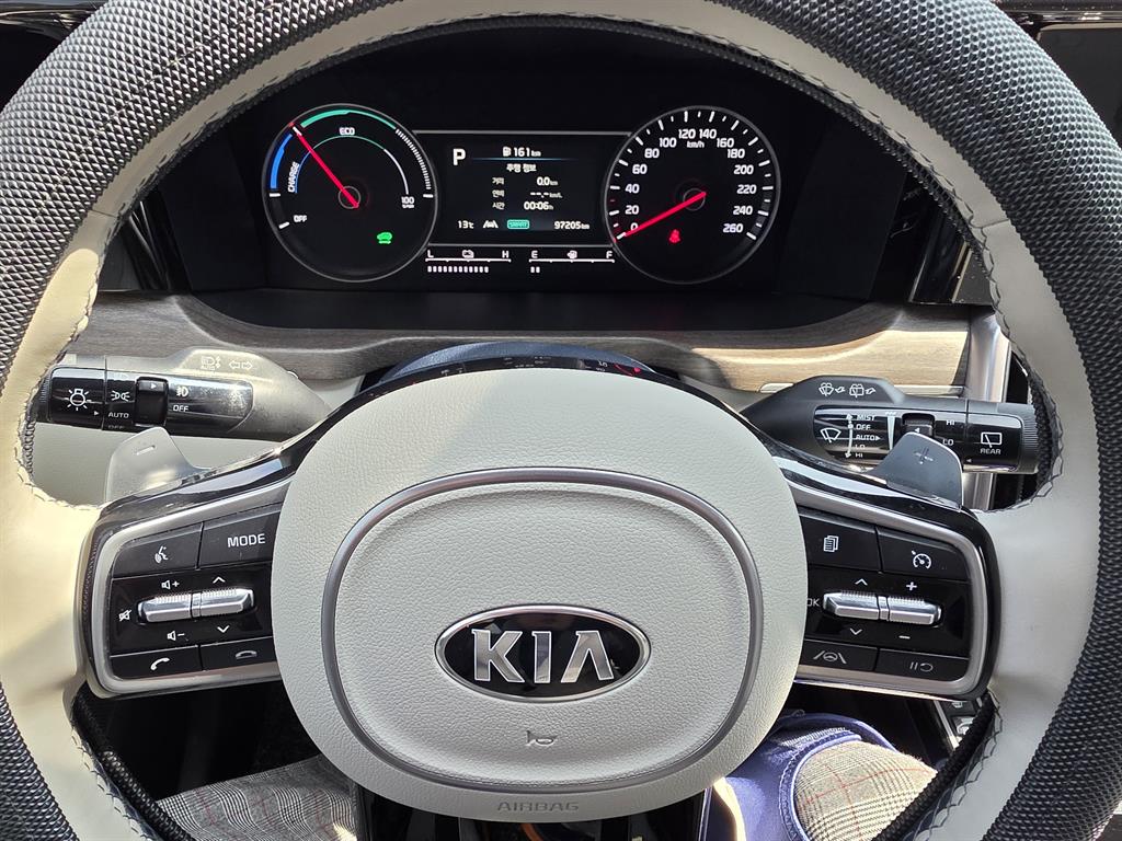 Kia Sorento HEV 1.6 2WD Noblesse 7