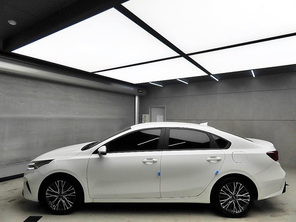 Kia K3 1.6 Gasoline Trendy 5