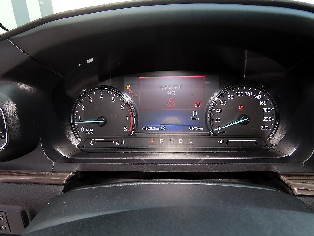 Ford Explorer 2.3 AWD Limited 10