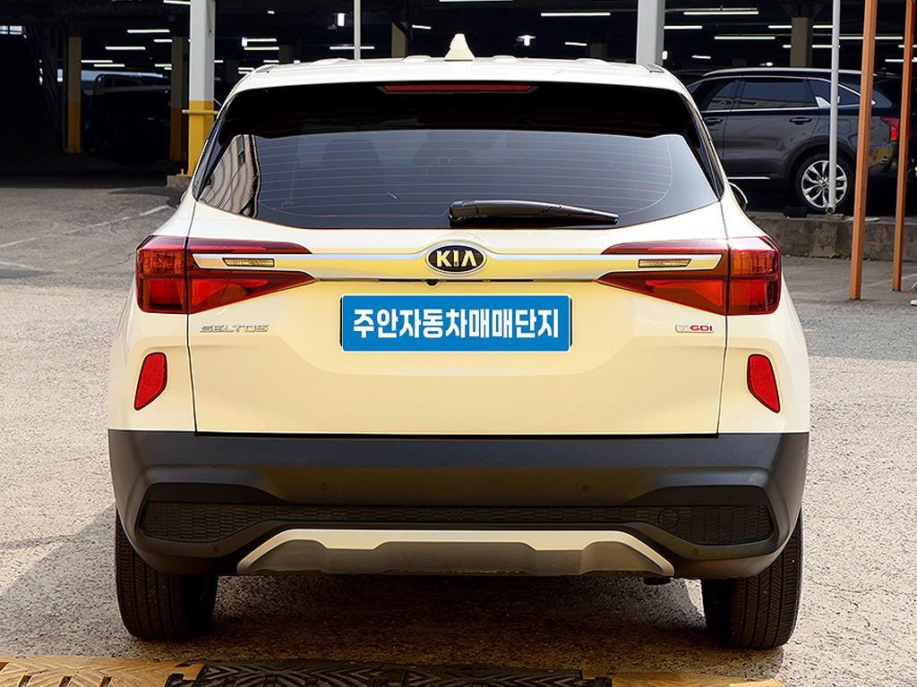 Kia Seltos Gasoline 1.6 Turbo 2WD Trendy 4