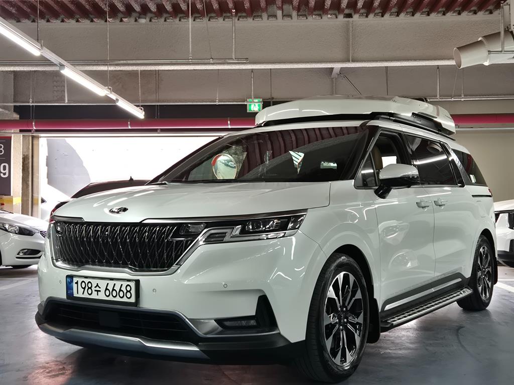 Kia Carnival Diesel Signature
