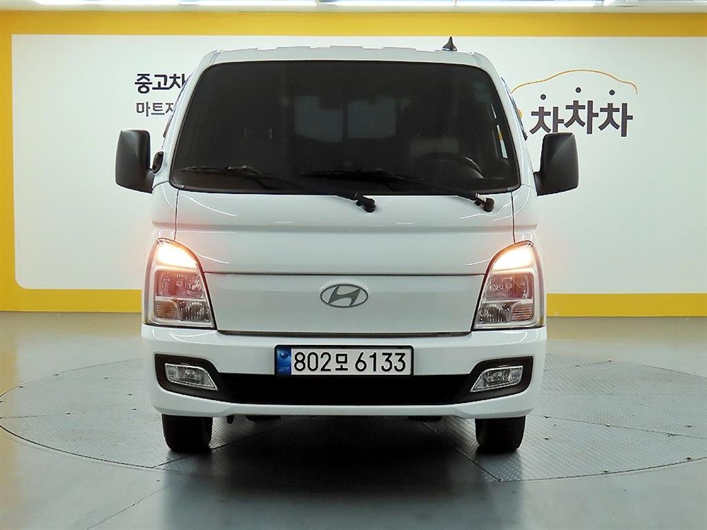 Hyundai Porter Double Cab/ Long Wheelbase/ 2WD Smart