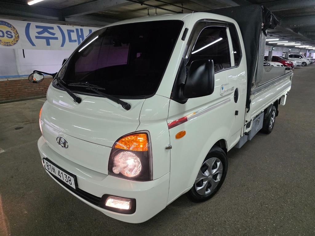 Hyundai Porter Super Cab/ Long Wheelbase/ CRDi Smart 2