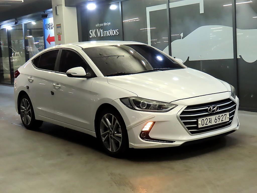 Hyundai Avante 1.6 GDI Value Plus