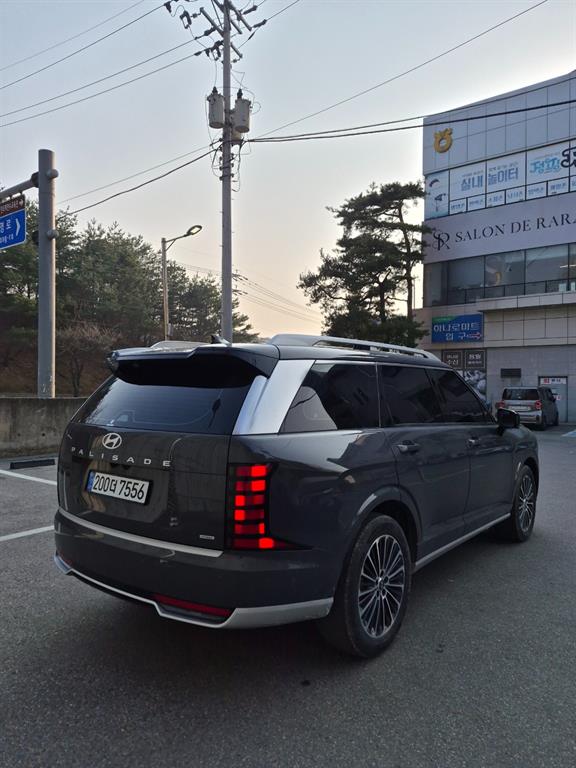Hyundai Palisade HEV 2.5T 4WD Calligraphy 3