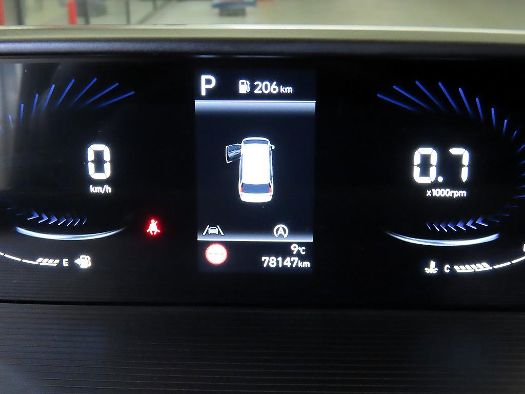 Hyundai Staria 2WD Diesel Cargo Modern 10