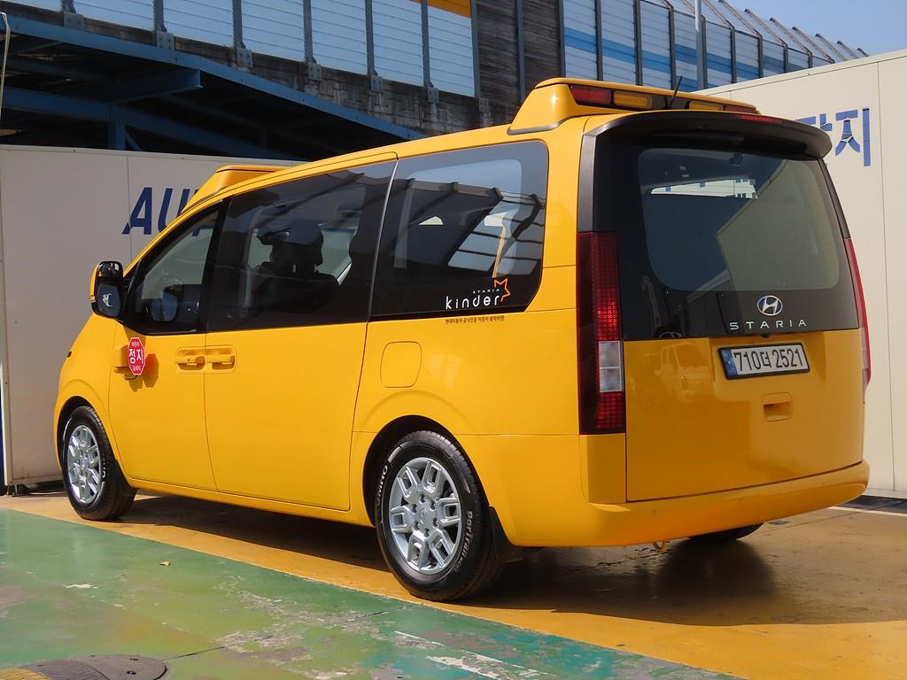 Hyundai Staria 5