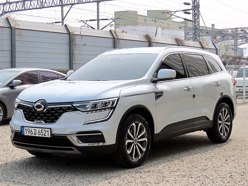 Renault QM6 Gasoline 2.0 GDe RE 2WD 3