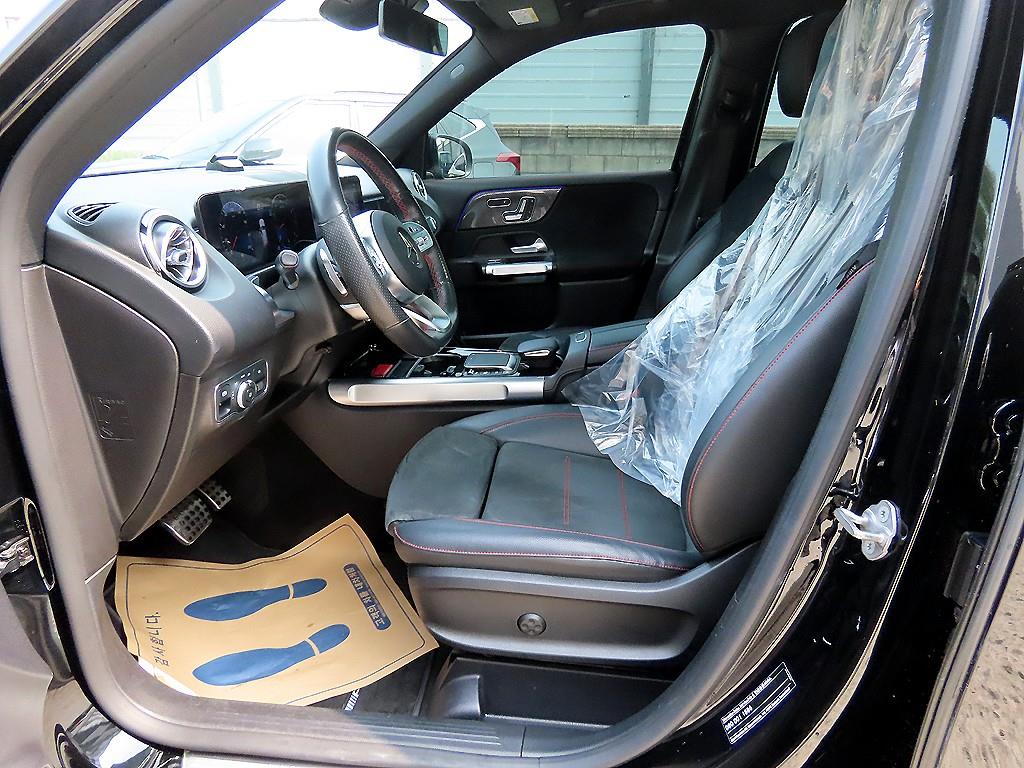 Mercedes-Benz GLB-Class GLB250 4MATIC 6