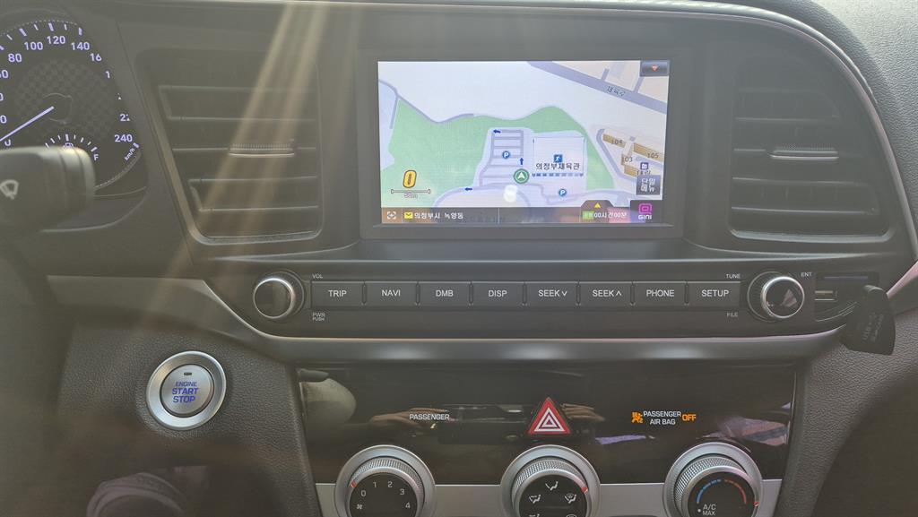 Hyundai Avante 1.6 Smart 7