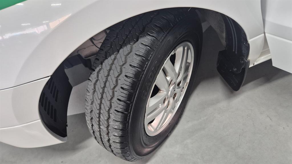 Hyundai Starex Ambulance 2WD 3