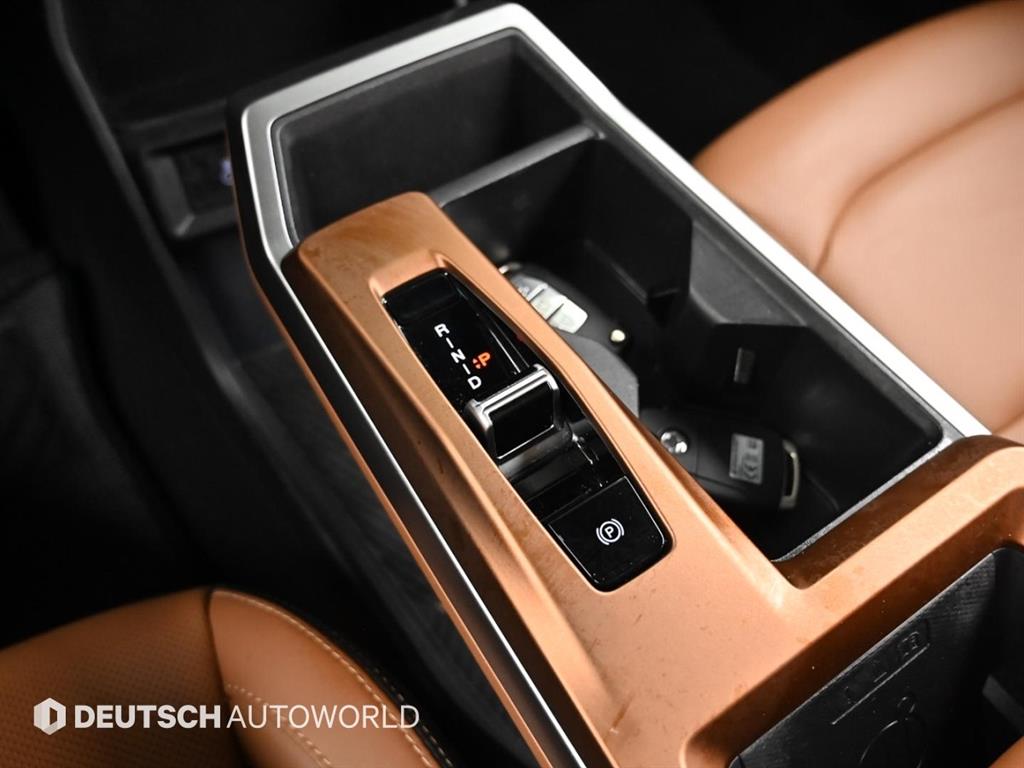 KG Mobility (Ssangyong) Torres 1.5 GDI-T 2WD Black Edition 10