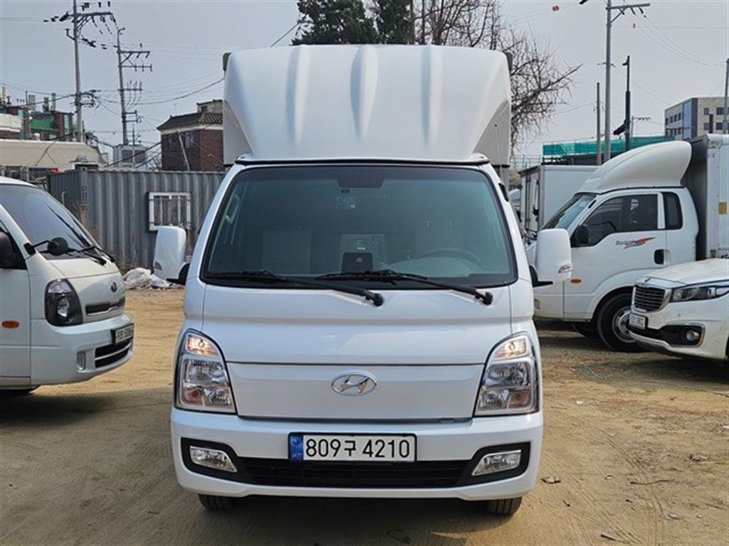 Hyundai Porter Electric Super Cab Smart