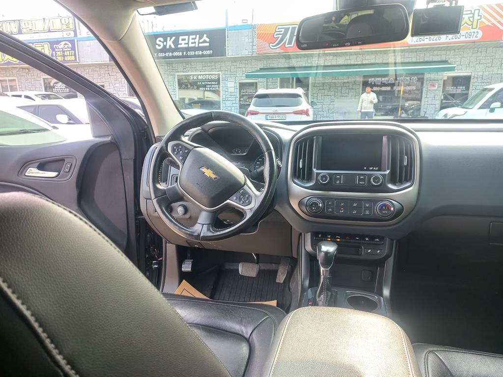 Chevrolet Colorado 3.6 Z71-X 4WD 9