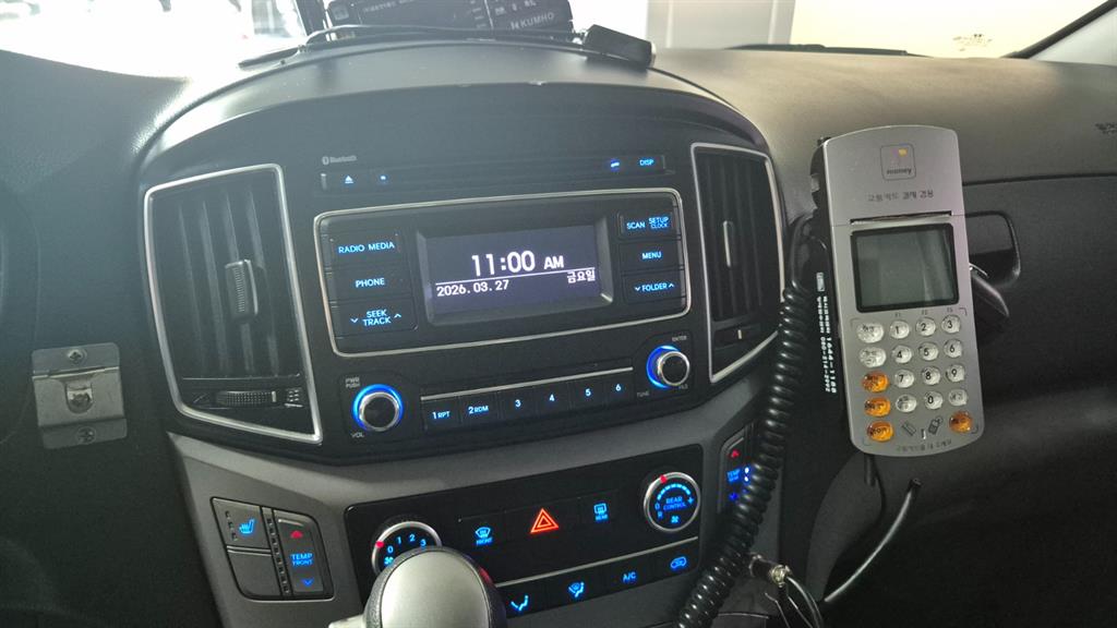 Hyundai Starex Ambulance 2WD 4