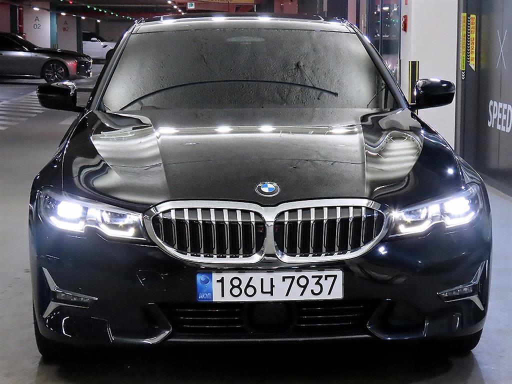 BMW 3시리즈 320i 럭셔리 이노베이션팩 사진