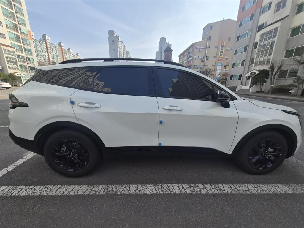 Kia Sportage 1.6 Turbo HEV 4WD 30th Anniversary Edition 5