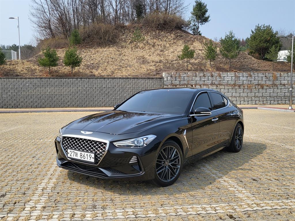Genesis G70 2.0T AWD Advanced