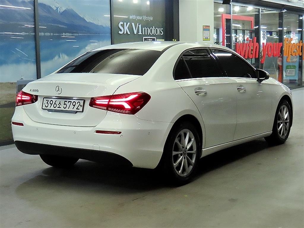Mercedes-Benz A-Class A220 Sedan 5