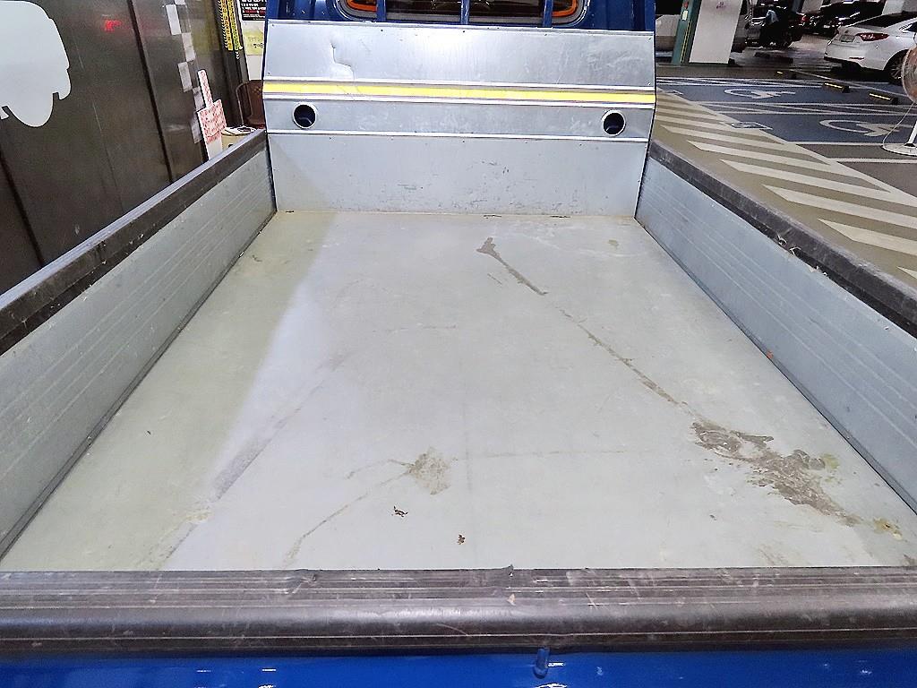 Hyundai Porter Double Cab/ Long Wheelbase/ 2WD Premium 7