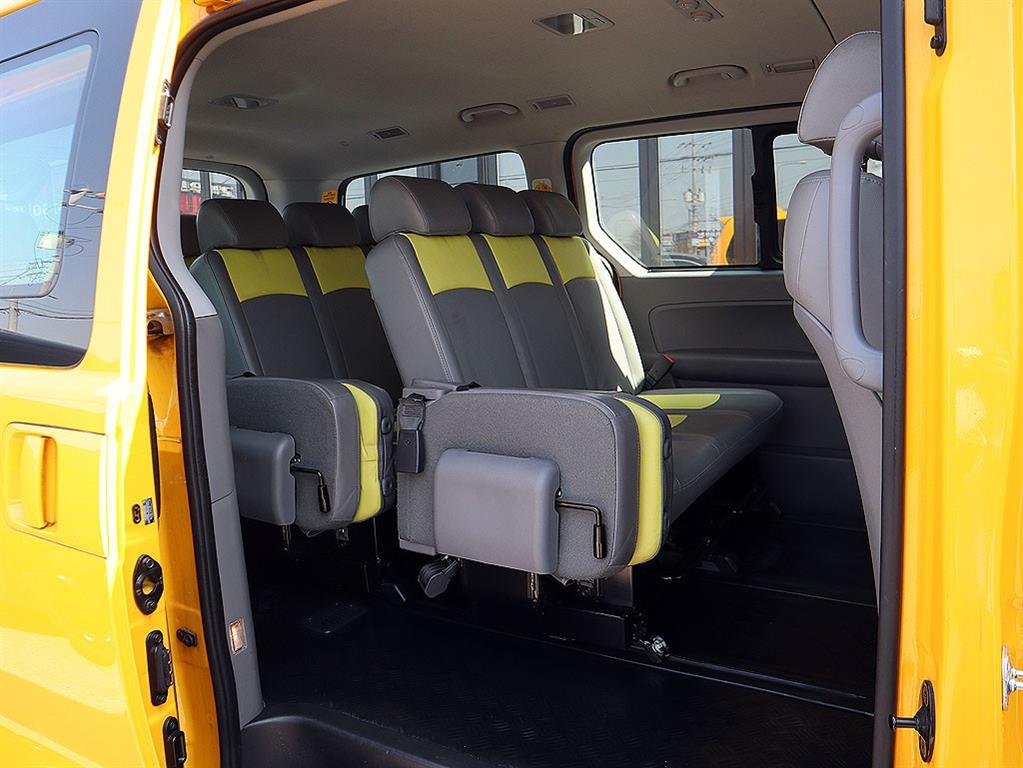 Hyundai Starex LPi 8